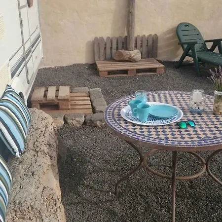 Lapa Ll Caravan Lägenhet Tinajo